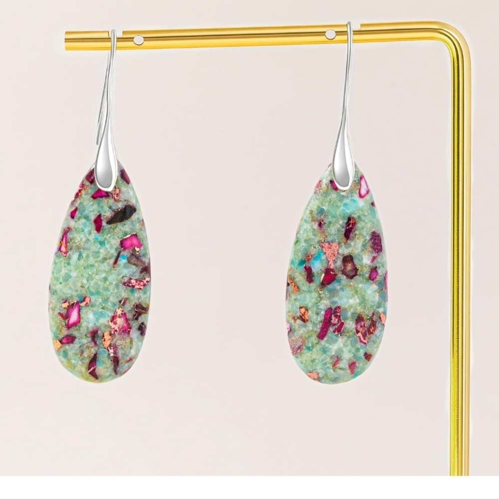 Elegant Floral Drop Earrings - Picture 2 of 8